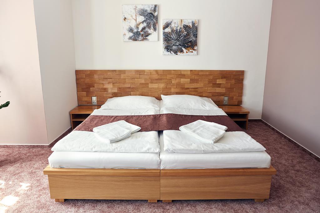 Vila Encore Valasske Mezirici Room photo
